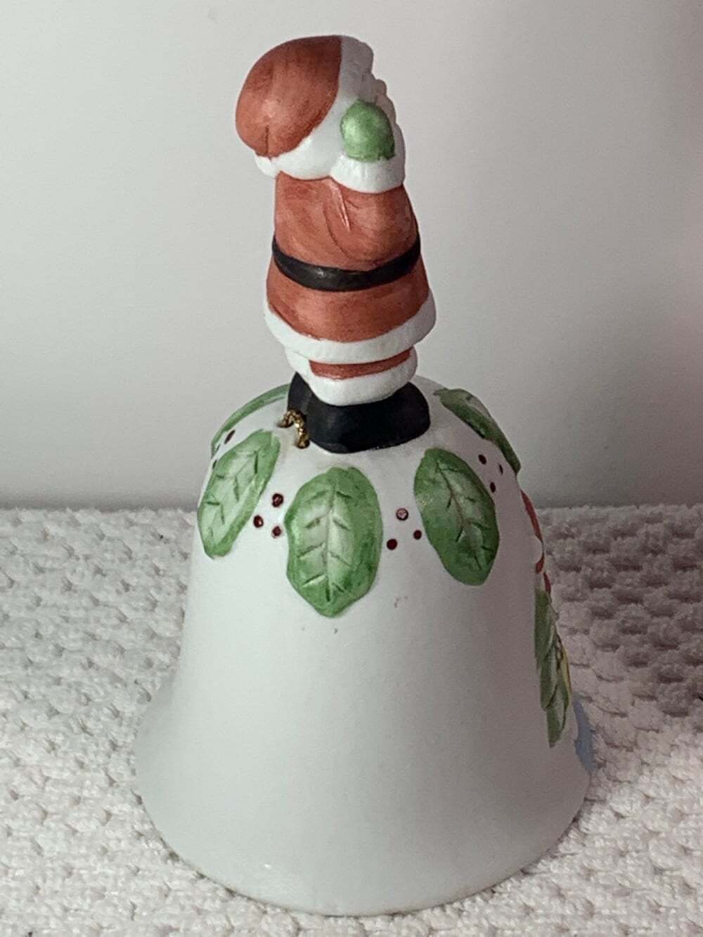 Santa Bell - Picture 4 of 5